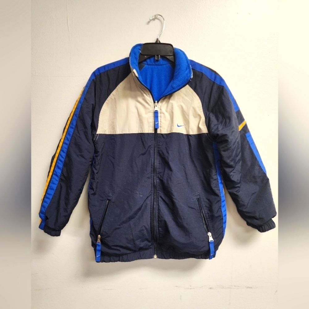 Vintage Nike Kids Reversible Puffer Jacket. Size Large (14-16)